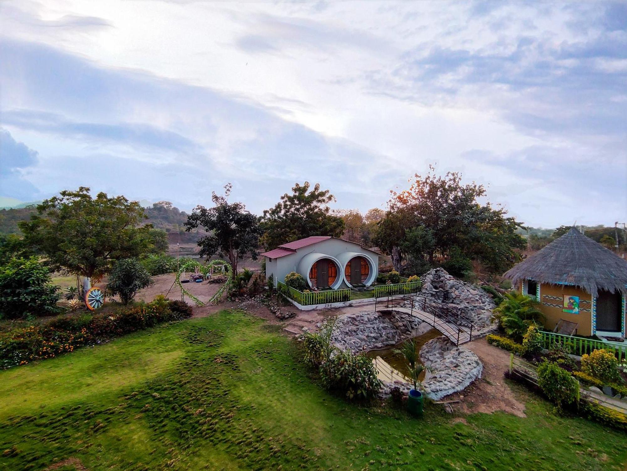 Van Vagdo Resort Rajpipla المظهر الخارجي الصورة