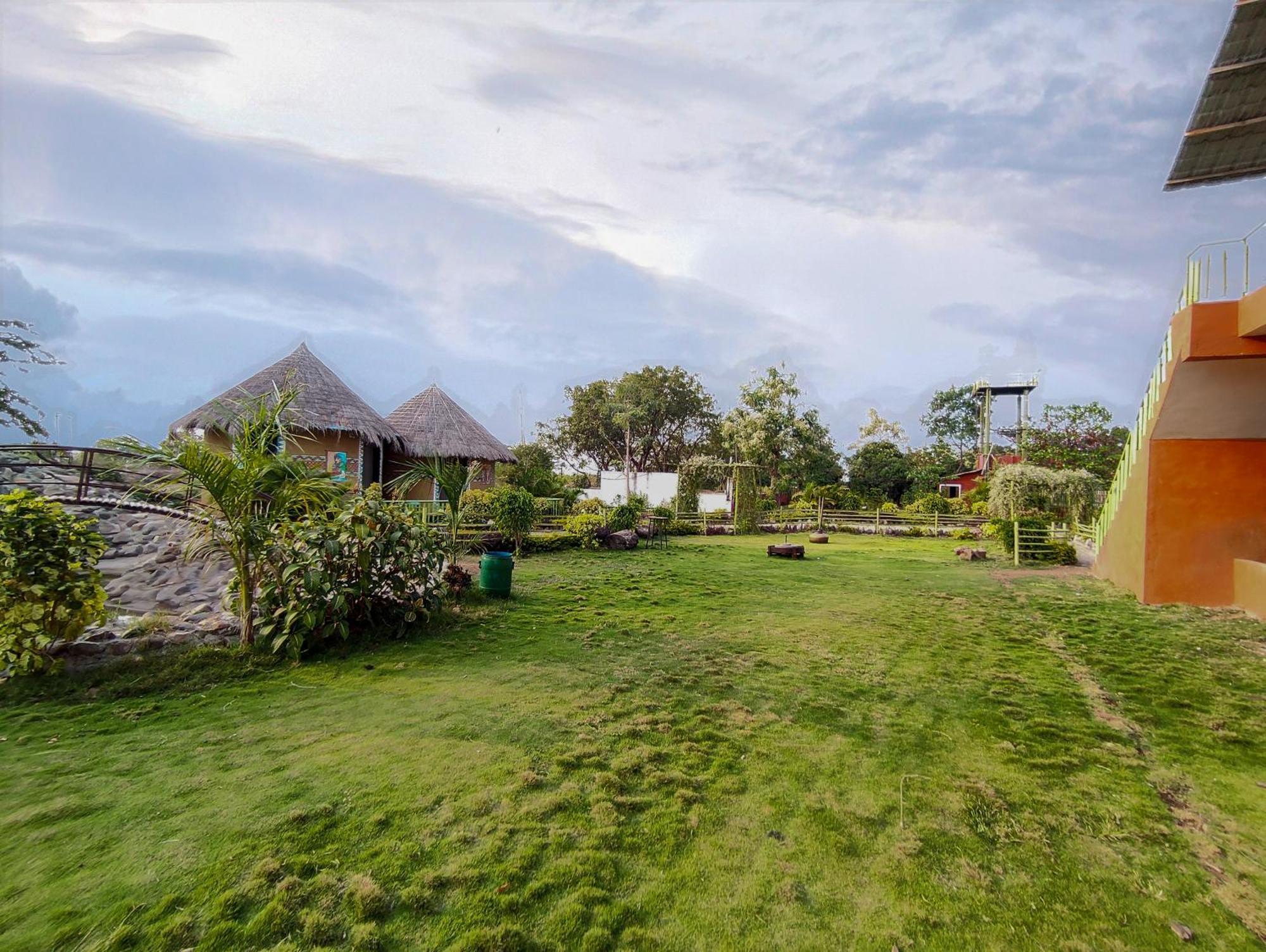 Van Vagdo Resort Rajpipla المظهر الخارجي الصورة